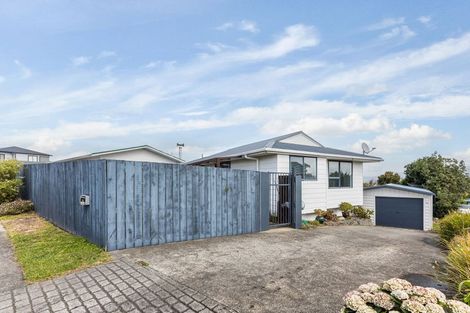 Photo of property in 29 Doncaster Terrace, Ascot Park, Porirua, 5024