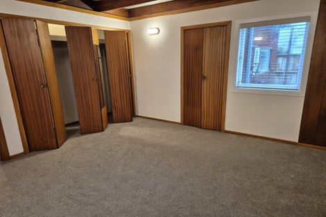 Photo of property in 39 Lucknow Terrace, Khandallah, Wellington, 6035