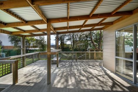 Photo of property in 31 Wairau Road, Picton, 7220