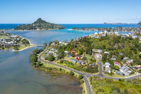 Photo of property in 4 Patton Place, Tairua, 3508