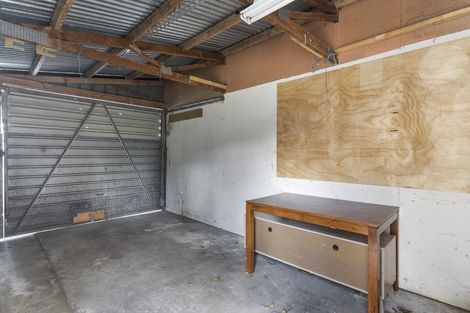 Photo of property in 1/1 Cooper Place, Papakura, 2110