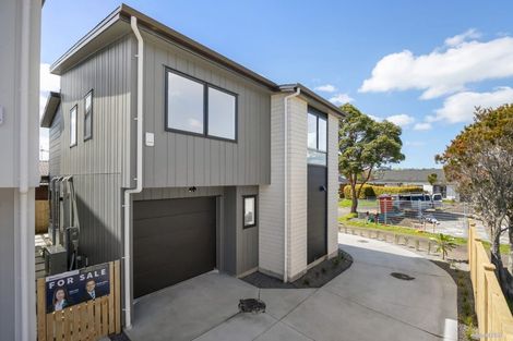 Photo of property in 11a Mimosa Place, Half Moon Bay, Auckland, 2012