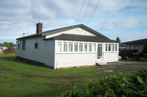 Photo of property in 10 Russell Road, Manurewa, Auckland, 2102