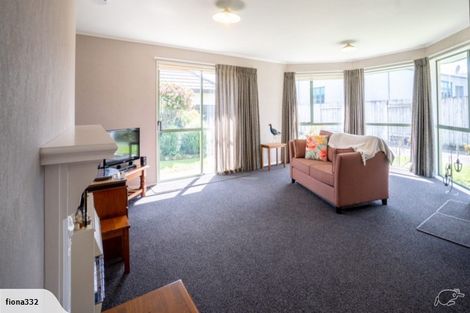 Photo of property in 15a Jensen Street, Hokowhitu, Palmerston North, 4410