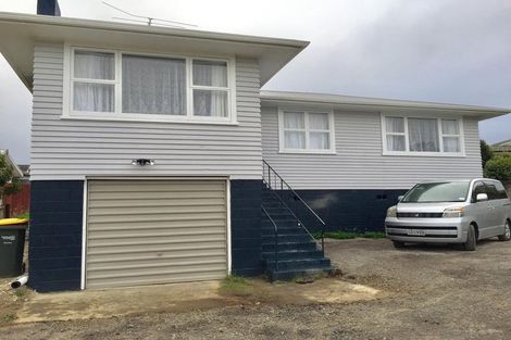 Photo of property in 6 Cutler Street, New Lynn, Auckland, 0600