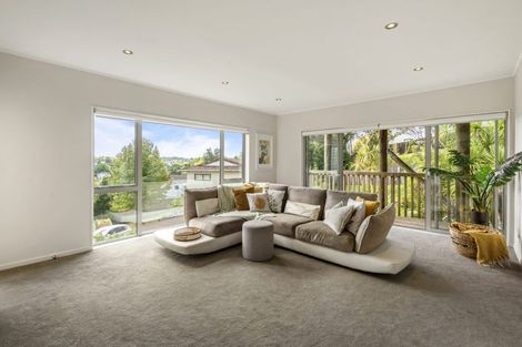 Photo of property in 141a Arran Road, Browns Bay, Auckland, 0630
