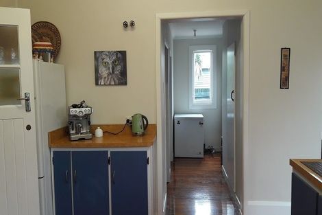 Photo of property in 1/59 Bowhill Road, New Brighton, Christchurch, 8083