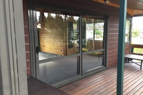 Photo of property in 32 Comeskey Grove, Elderslea, Upper Hutt, 5018