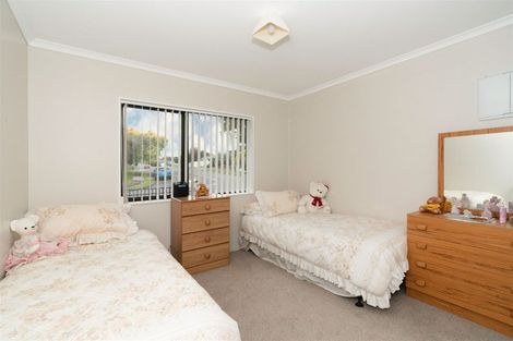 Photo of property in 38 Argyle Avenue, Levin, 5510