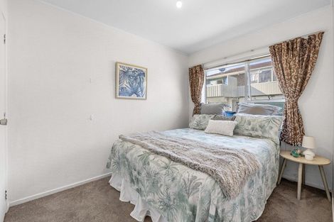 Photo of property in 1/56 Rimu Street, New Lynn, Auckland, 0600