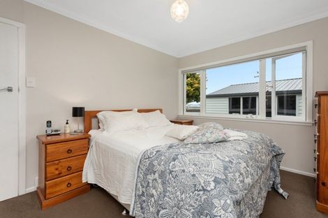 Photo of property in 74 Queen Road, Bellevue, Tauranga, 3110