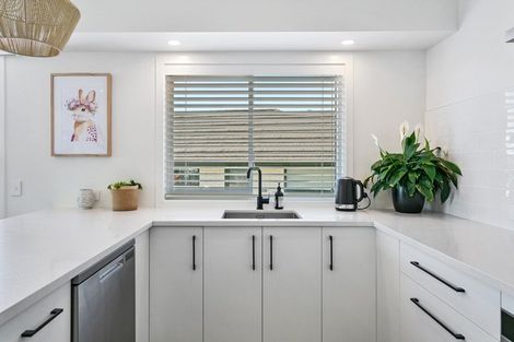 Photo of property in 25 Harakeke Drive, Wharewaka, Taupo, 3330