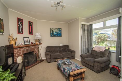 Photo of property in 18 Buchanan Street, Parkside, Timaru, 7910