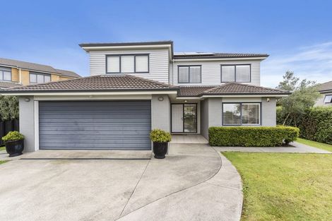 Photo of property in 28 Ina Ville Drive, Pukekohe, 2120