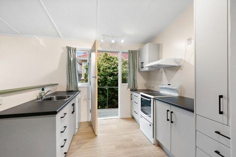 Photo of property in 6 Weir Street, Green Island, Dunedin, 9018