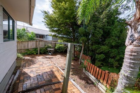 Photo of property in 112 Te Haumi Drive, Paihia, 0200