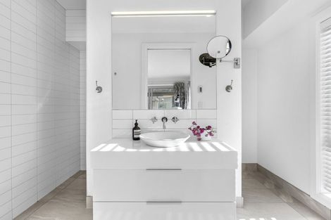 Photo of property in 23 Te Haunui Lane, Pegasus, 7612