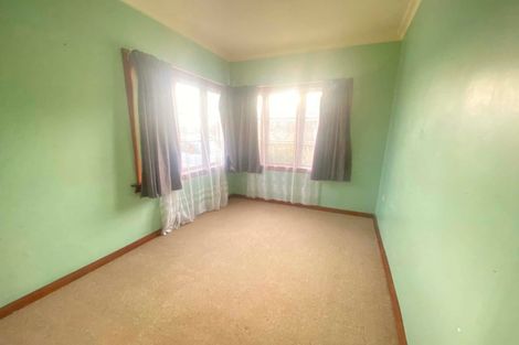 Photo of property in 561 Queen Street East, Levin, 5510