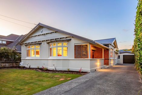 Photo of property in 77 Totara Crescent, Woburn, Lower Hutt, 5011