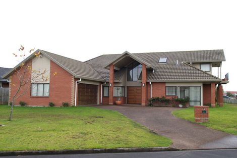 Photo of property in 1 Fencotie Place, Northpark, Auckland, 2013