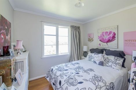 Photo of property in 75 Muhunoa Road West, Ohau, Levin, 5570