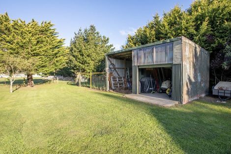 Photo of property in 16 Nancy Street, Takapau, 4203