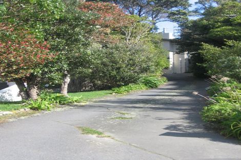 Photo of property in 27 Arapiko Street, Johnsonville, Wellington, 6037