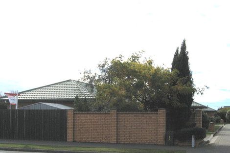 Photo of property in 3/74 Racecourse Road, Sockburn, Christchurch, 8042