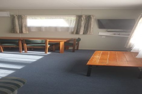 Photo of property in 19 Monowai Road, Johnsonville, Wellington, 6037