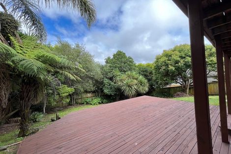 Photo of property in 29 Rifleman Rise, Unsworth Heights, Auckland, 0632