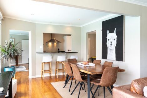 Photo of property in 7 Motukaraka Point, Pauatahanui, Porirua, 5381