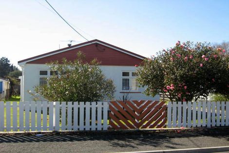 Photo of property in 13 Tyne Street, Carterton, 5713