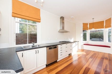 Photo of property in 57 Bolton Street, Kelburn, Wellington, 6012
