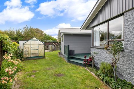 Photo of property in 92 Rowley Avenue, Hoon Hay, Christchurch, 8025