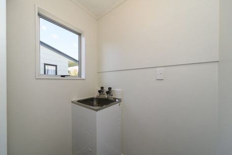 Photo of property in 52a Newton Place, Westbrook, Palmerston North, 4412