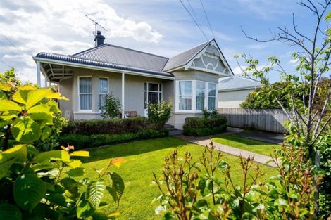 Photo of property in 44 Hargest Crescent, Saint Kilda, Dunedin, 9012
