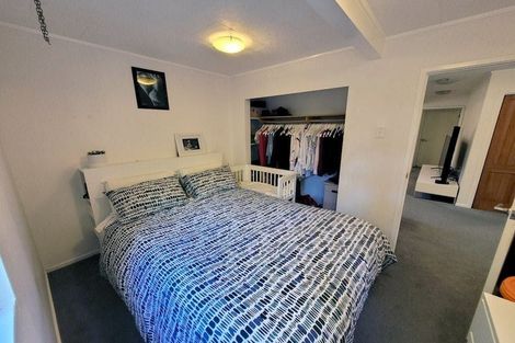 Photo of property in 69 Lynn Road, Bayview, Auckland, 0629