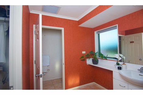 Photo of property in 228 Oyster Point Road, Kaukapakapa, Warkworth, 0984