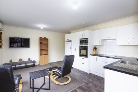 Photo of property in 18 Melford Lane, Bunnythorpe, Palmerston North, 4470