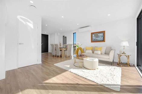 Photo of property in 24 John Gray Street, Papakura, 2110