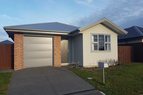 Photo of property in 16 Clanfield Way, Rolleston, 7615