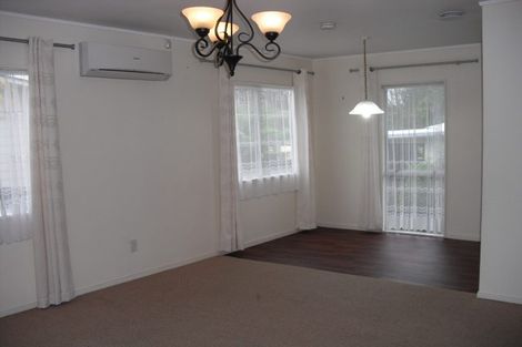 Photo of property in 1/2 Glynnbrooke Street, Te Atatu South, Auckland, 0610