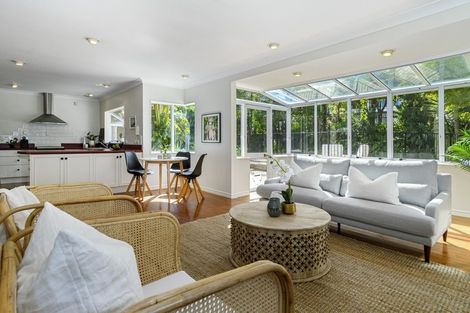 Photo of property in 43 Rewarewa Place, Matua, Tauranga, 3110