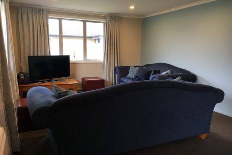 Photo of property in 10 Bradwell Crescent, Halswell, Christchurch, 8025