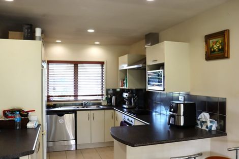 Photo of property in 3 Parkhaven Drive, Rosehill, Papakura, 2113