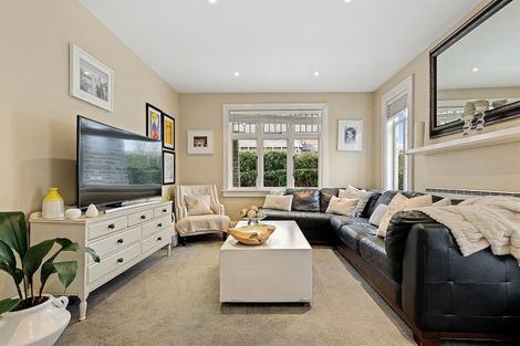 Photo of property in 8 Glandovey Road, Fendalton, Christchurch, 8052