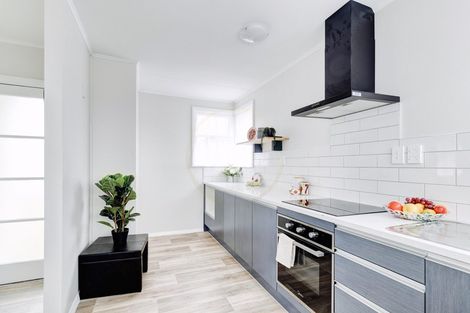 Photo of property in 14 Matamata Place, Otara, Auckland, 2023