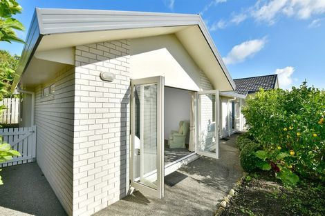 Photo of property in 8 Spinnaker Point, Manly, Whangaparaoa, 0930