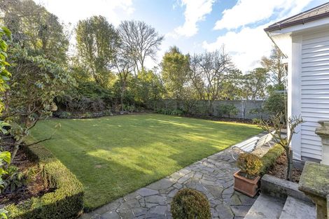 Photo of property in 2 Helmores Lane, Merivale, Christchurch, 8014