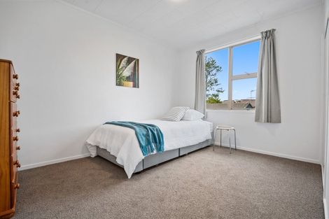 Photo of property in 9 Pohutukawa Place, Ellerslie, Auckland, 1051